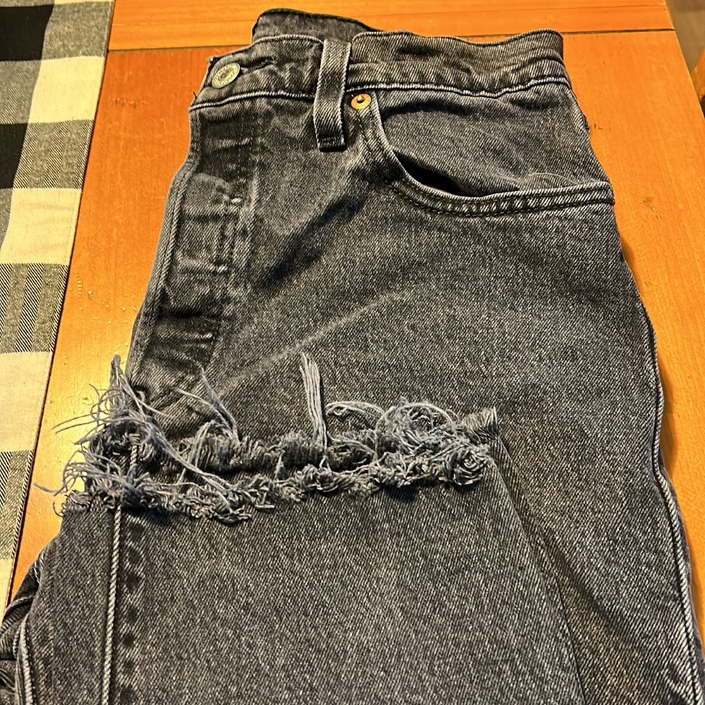 Levi fray bottom 29x26. Worn twice great condition